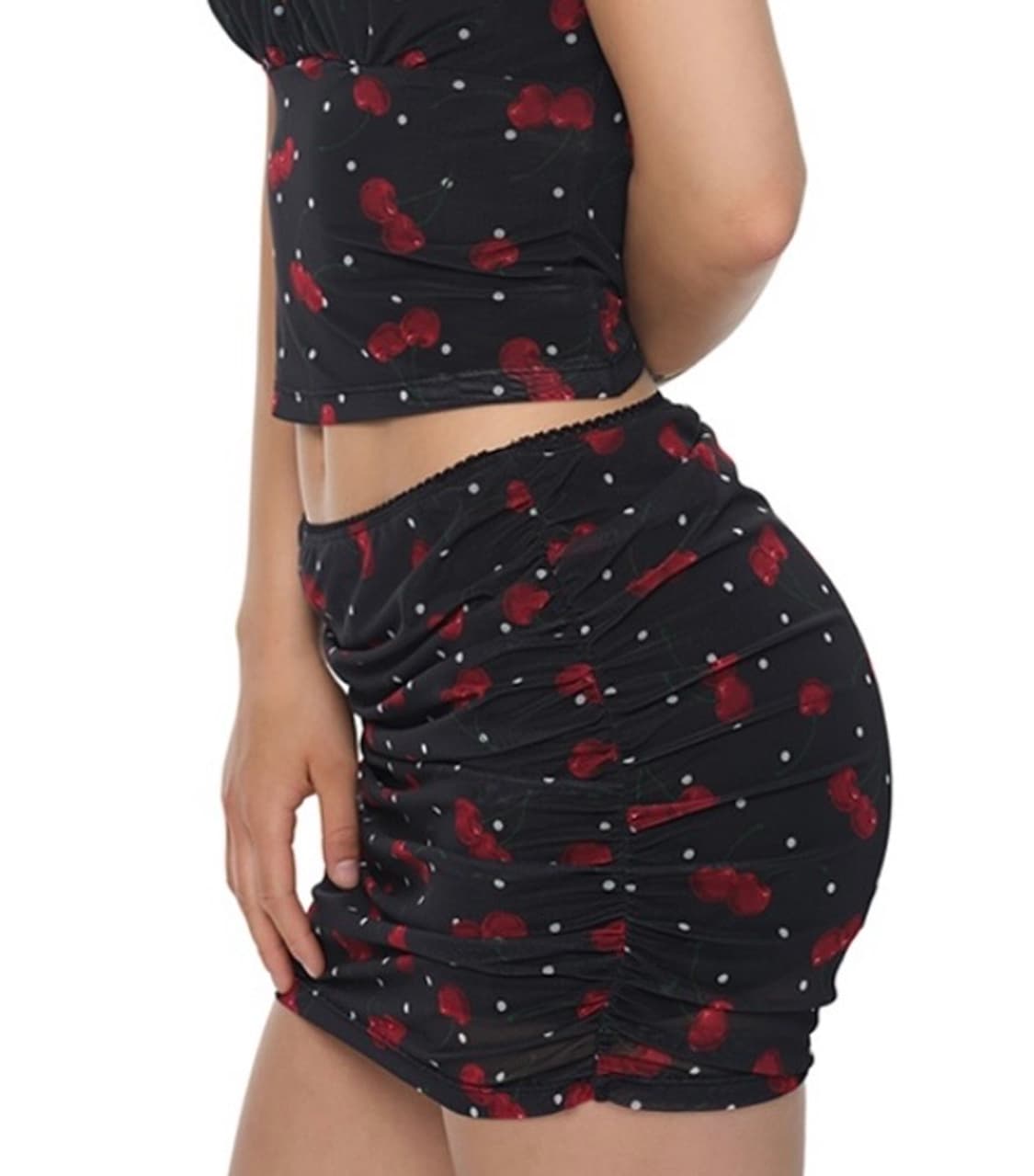 투머치택스 체리 스커트 상품이미지1