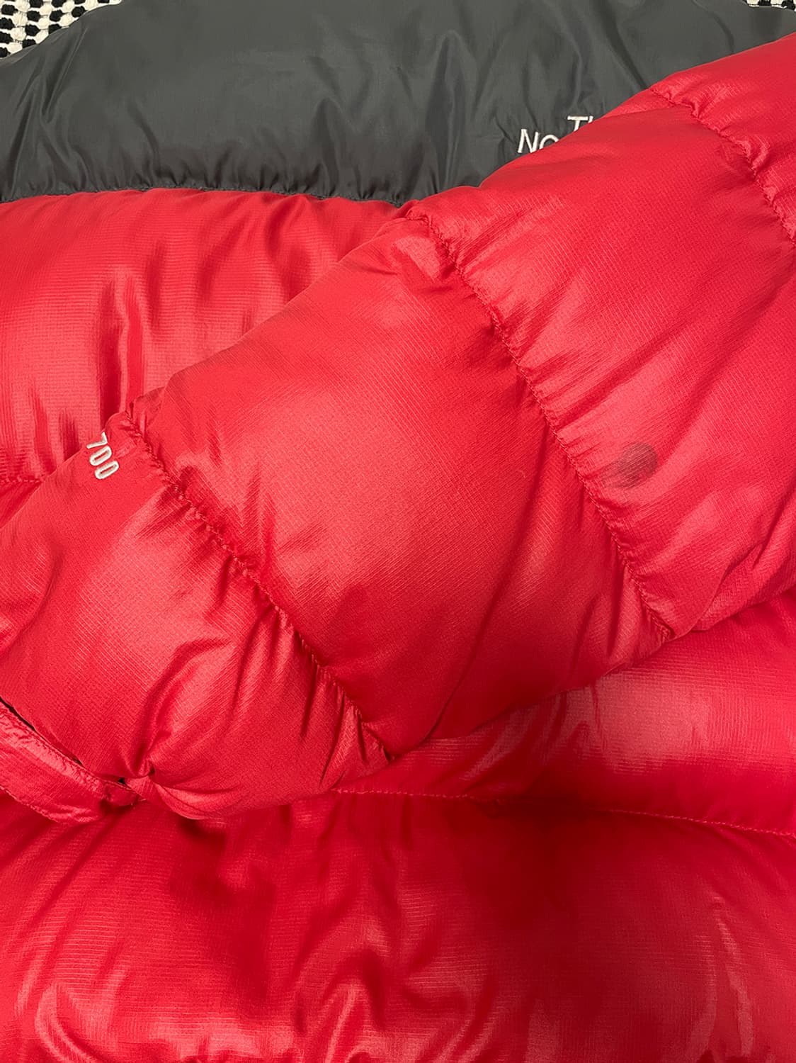 노스페이스 700눕시 레드 패딩 상품이미지10