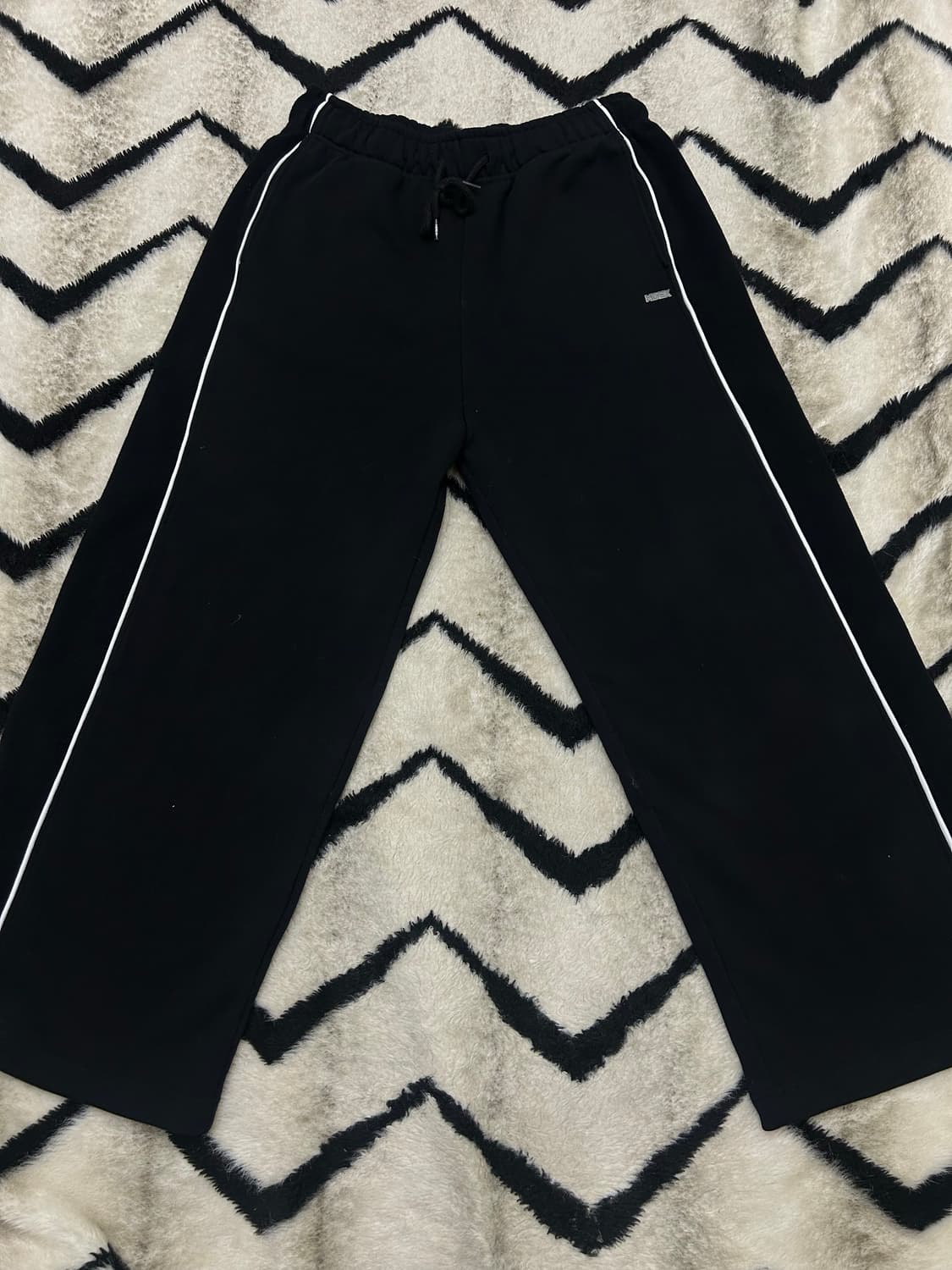 [L]HDEX 리버스 와이드 스웨트 팬츠/블랙 상품이미지3