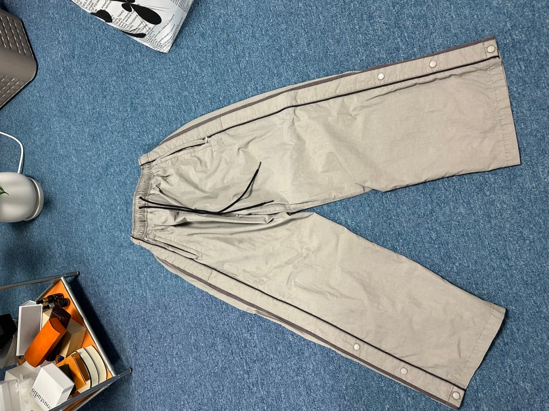 폴리테루 나일론 웜업팬츠 그레이 2사이즈 상품이미지2