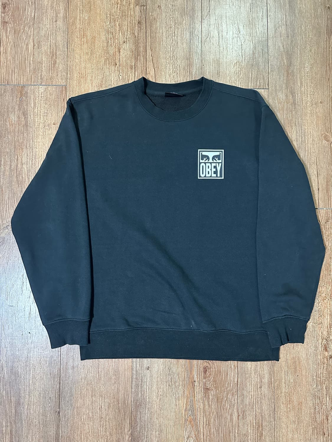 오베이 맨투맨 M 상품이미지1