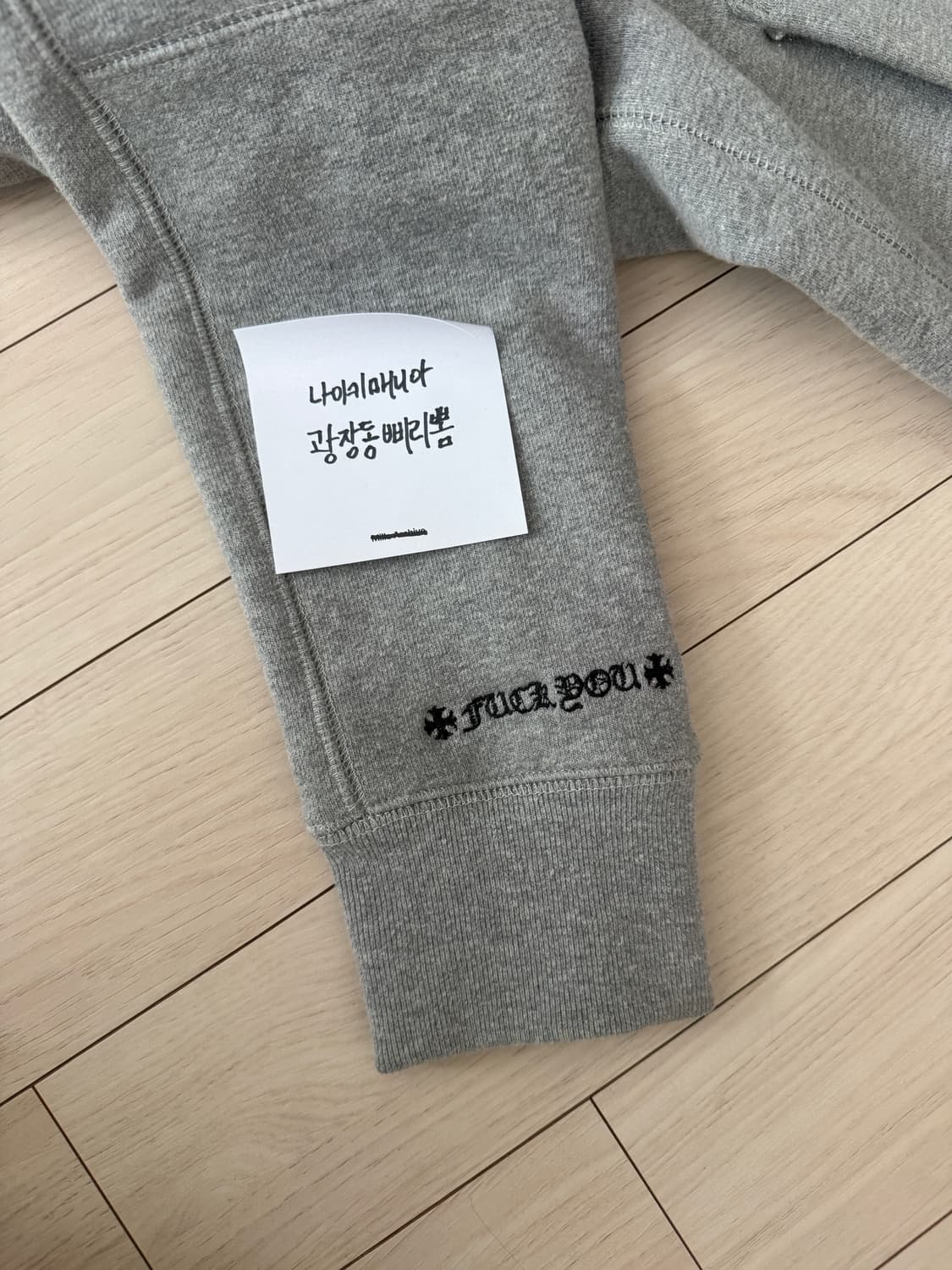 크롬하츠 Plus Cross Patch Hoodie 상품이미지5