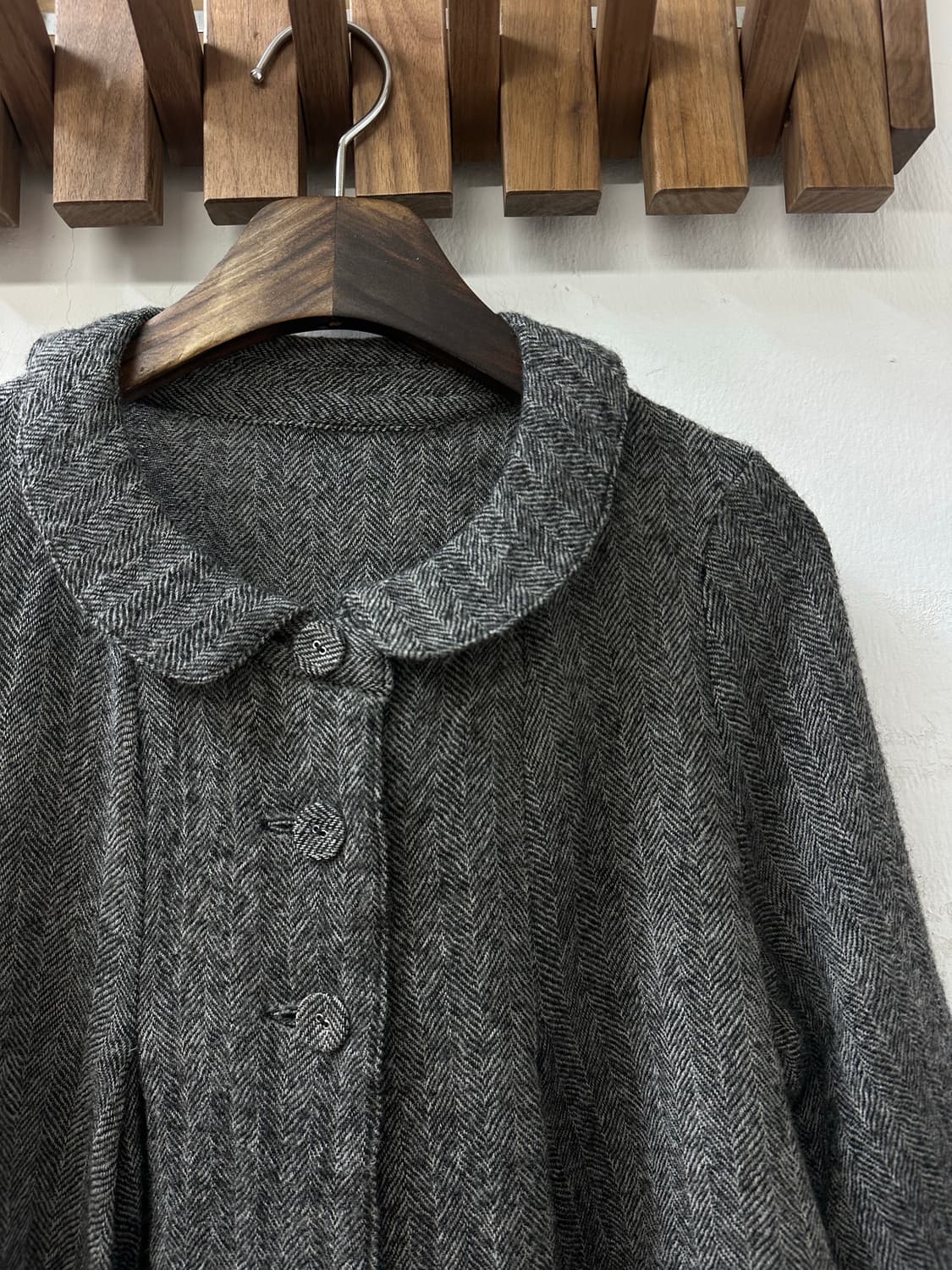 일본빈티지 울100% 헤링본 사와코 둥근카라 케이프 플레어 코트 상품이미지2