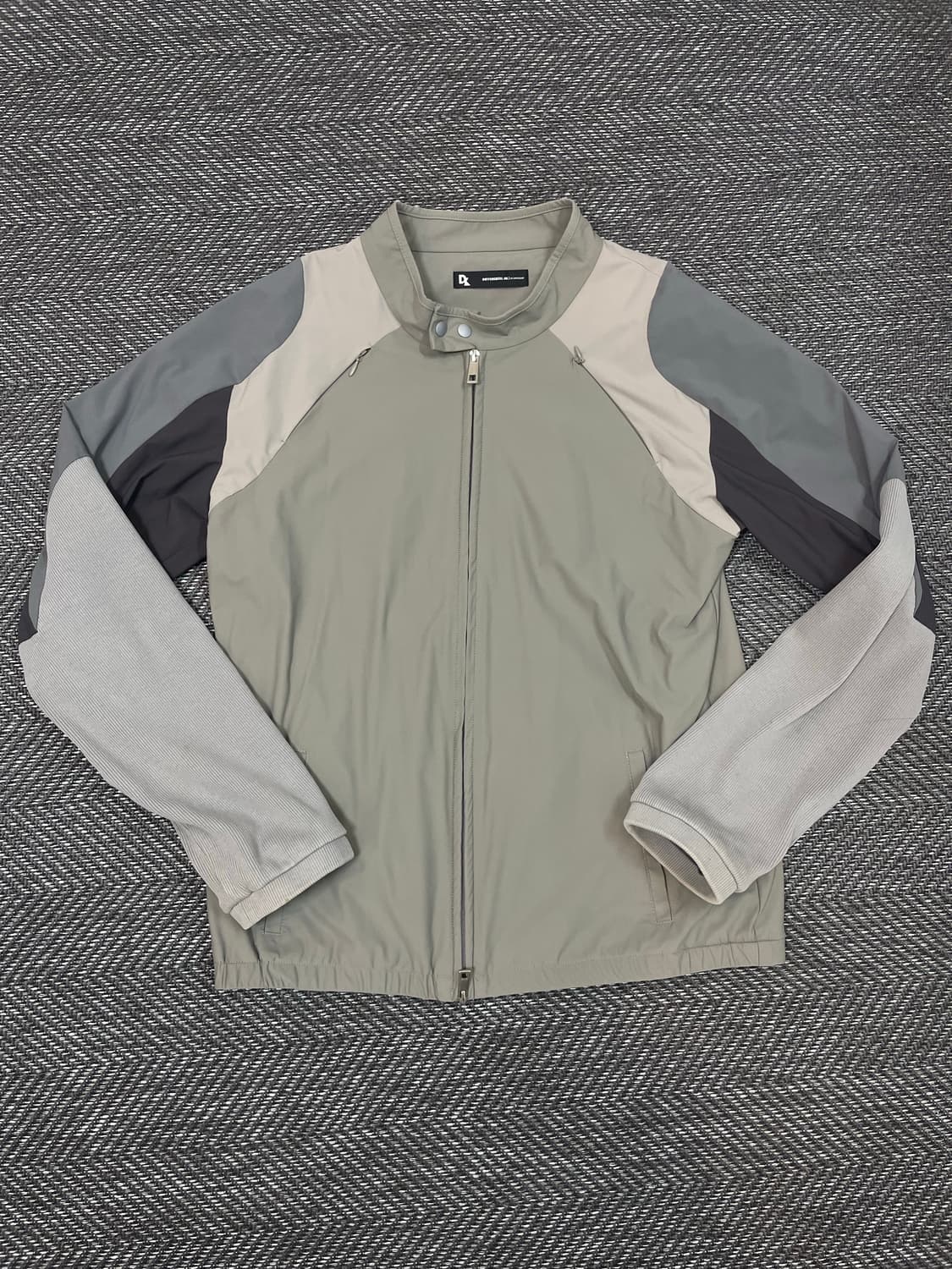 DIFFERENTIS.OK V1 테크니컬 자켓 & 바지 셋업 상품이미지1