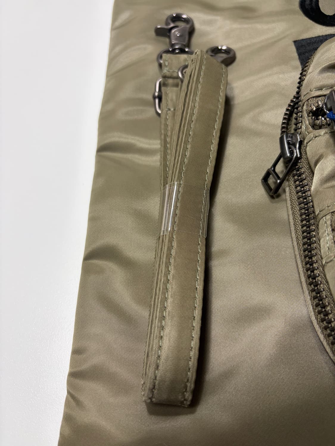 Unlikely travel wallet 상품이미지2