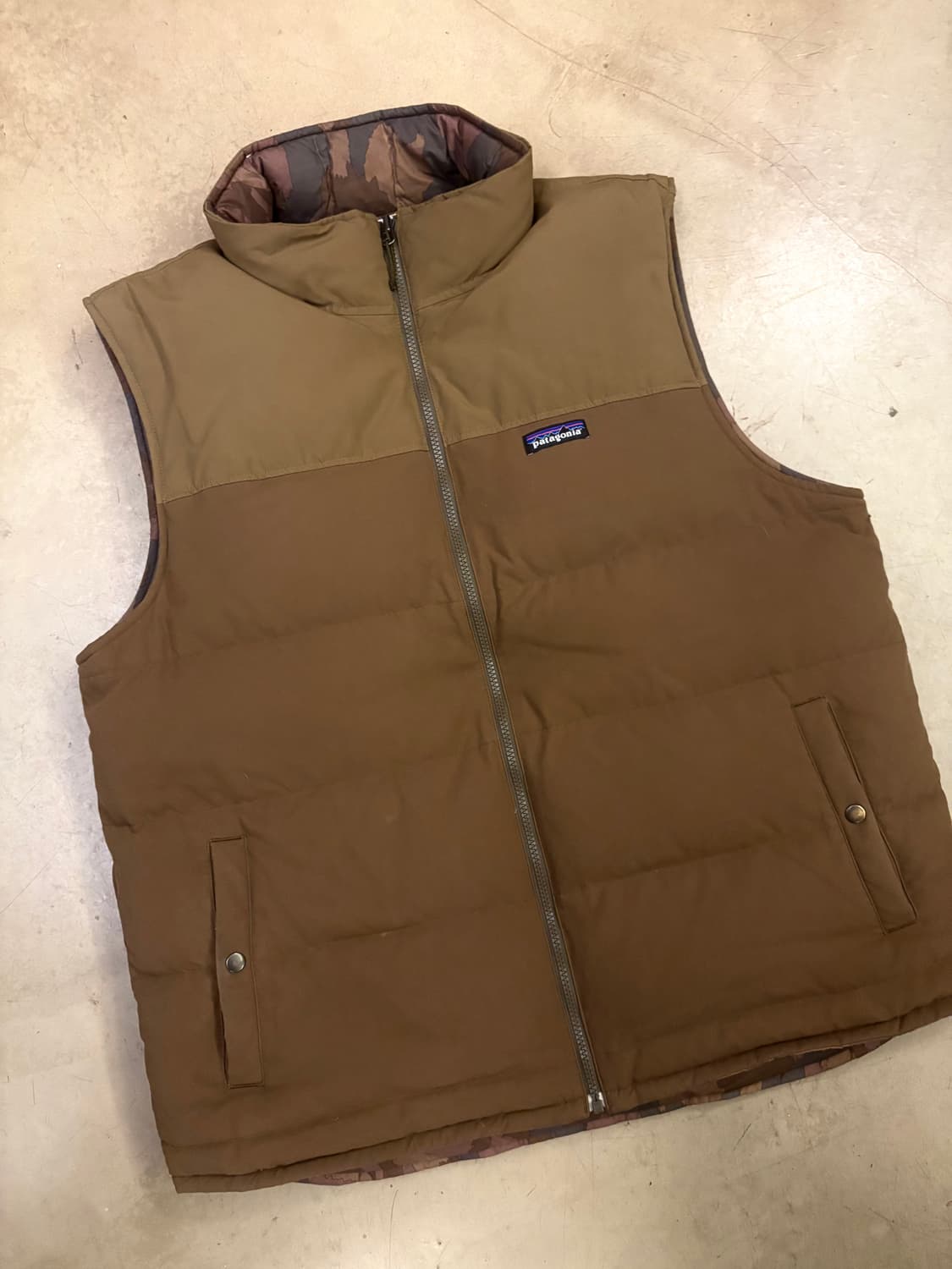 파타고니아 리버시블 비비 다운 베스트 XL 상품이미지2