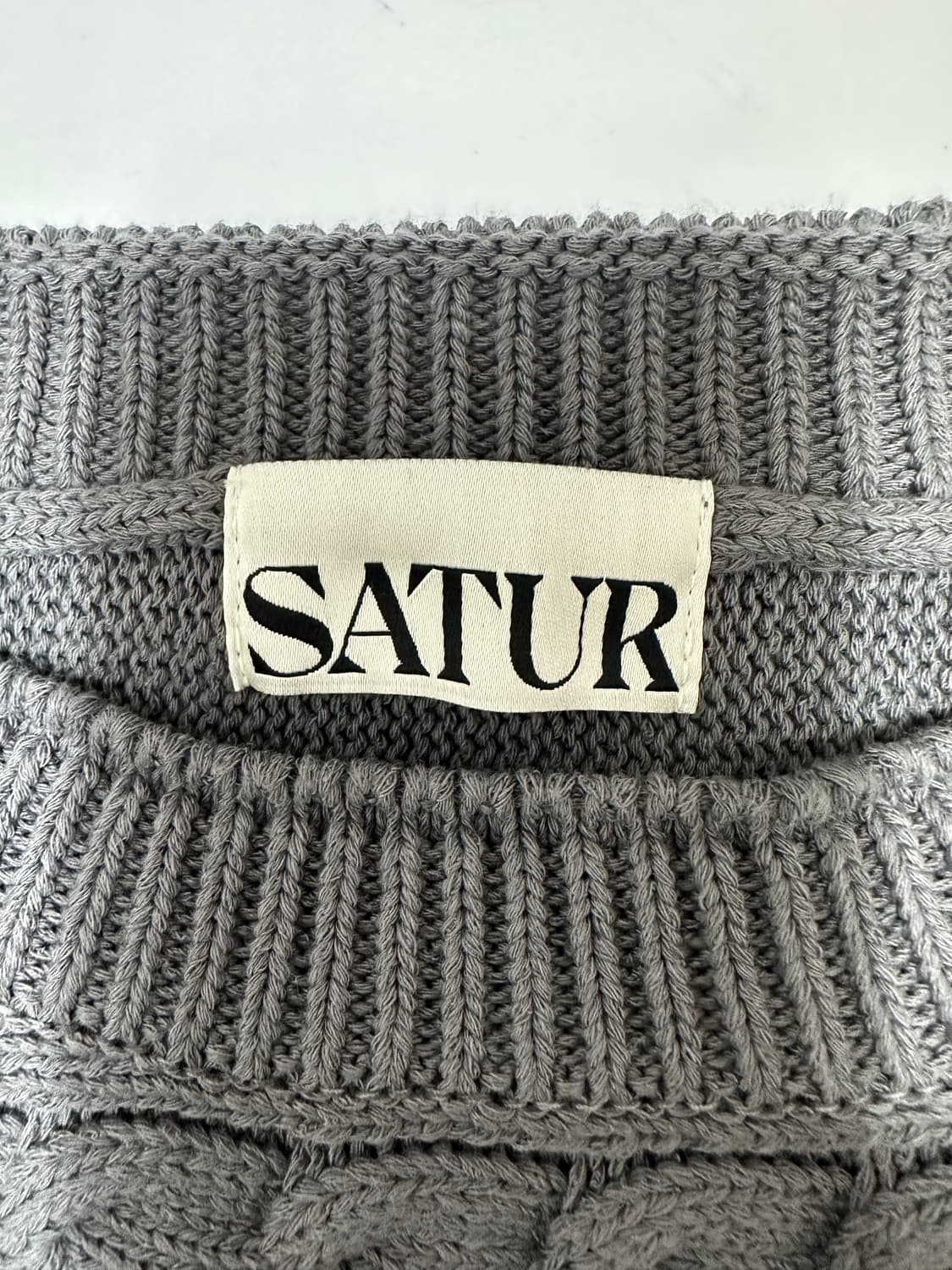 SATUR 세터 케이블 니트 스웨터 상품이미지5
