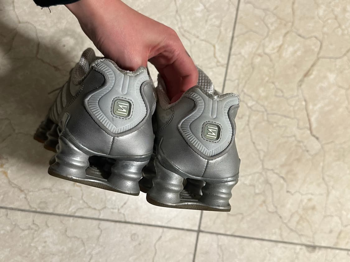 나이키 샥스 실버 220  상품이미지3