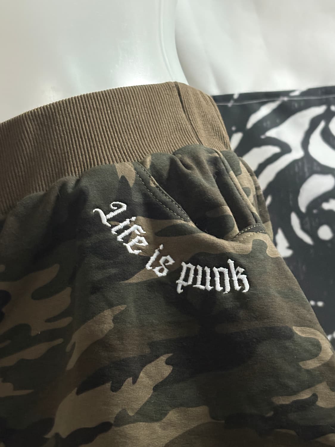 • rough neck camouflage banding skirt (새 상품이미지2