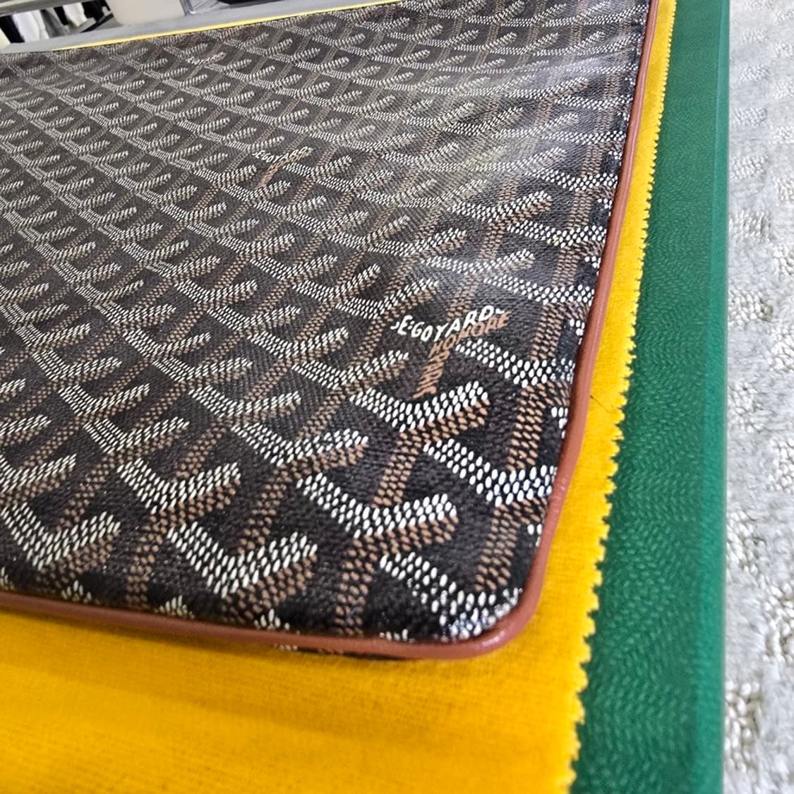 [정품/중고] 고야드 세나 클러치 GM 상품이미지5