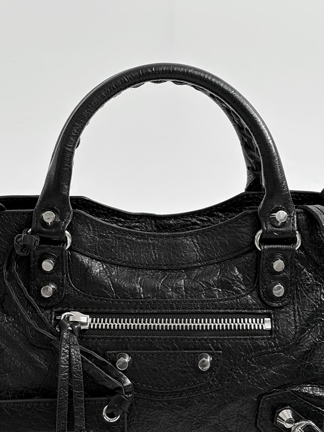 발렌시아가 클래식 시티백 미니 판매합니다. 상품이미지2