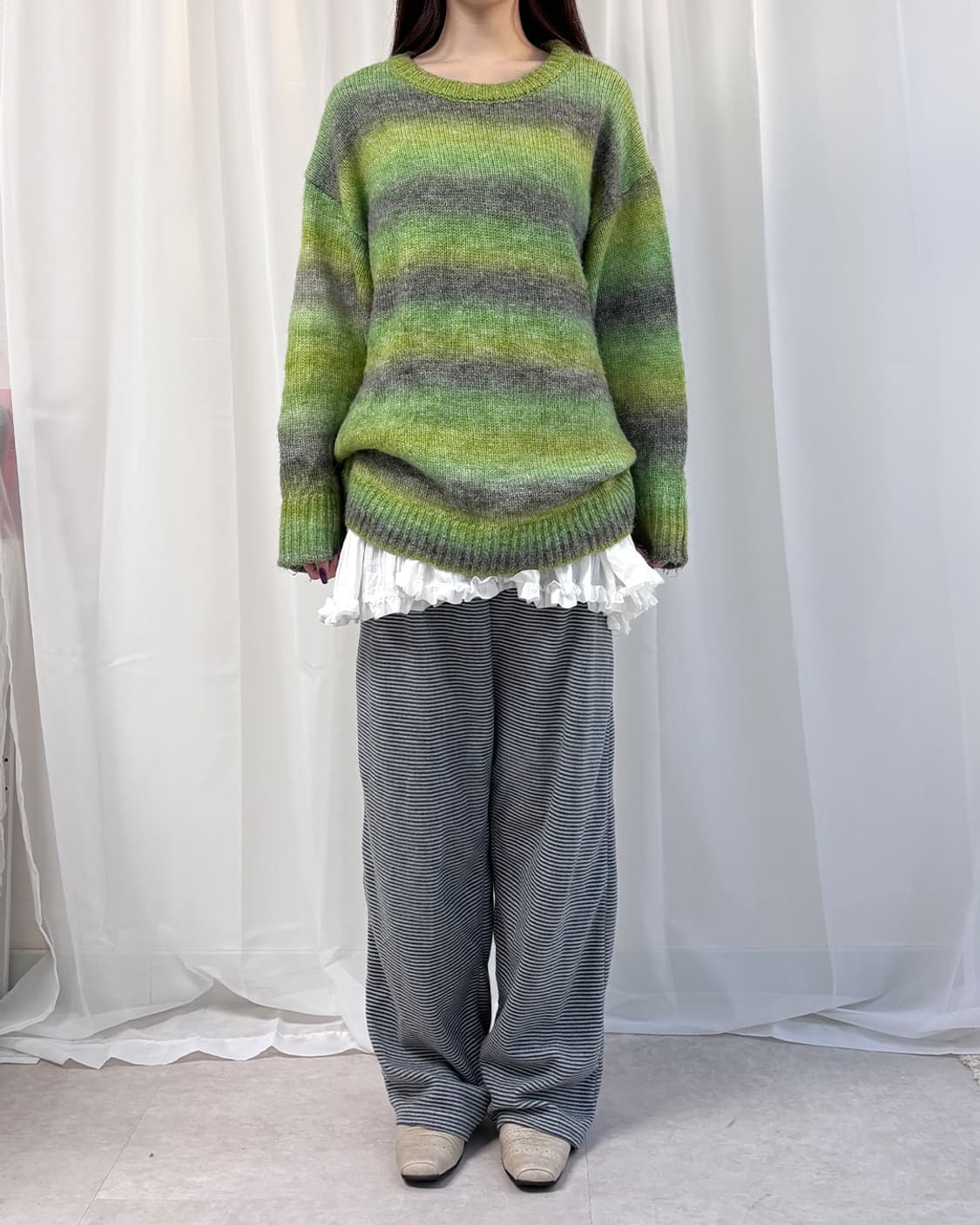 JEANASIS 그린 그라데이션 브러쉬 오버사이즈 풀오버 상품이미지2