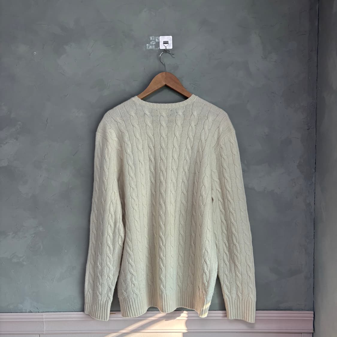 폴로 랄프로렌 울 캐시미어 꽈배기 니트 아이보리 상품이미지5