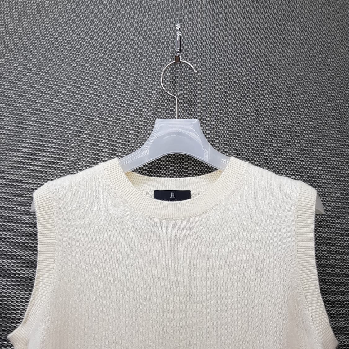 한섬 랑방 2023  캐시미어 슬리브리스 니트 F90 사이즈 상품이미지2