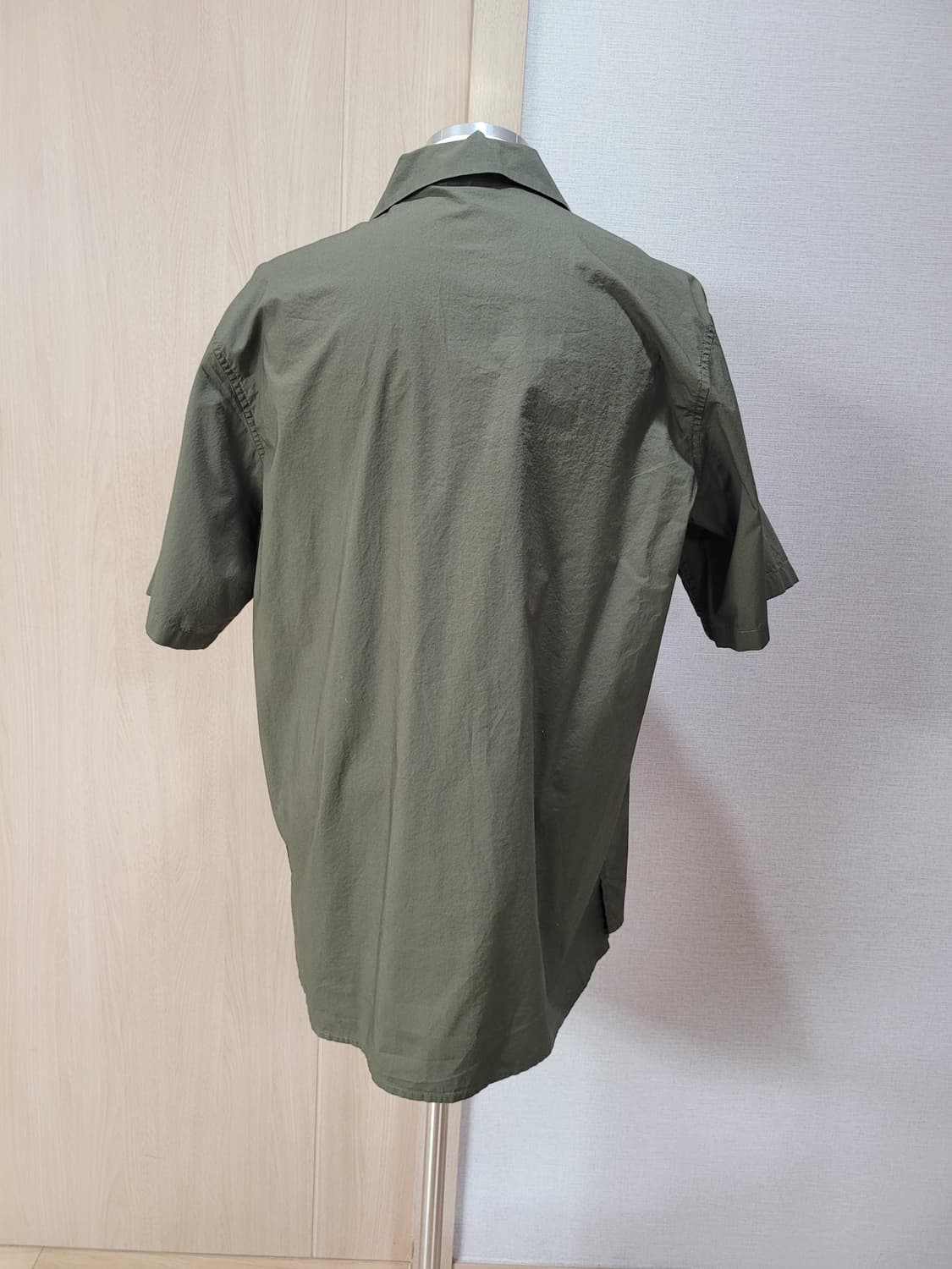 디자인유나이티드 DESIGN UNITED 남자 반팔 셔츠 110 올리브  상품이미지6