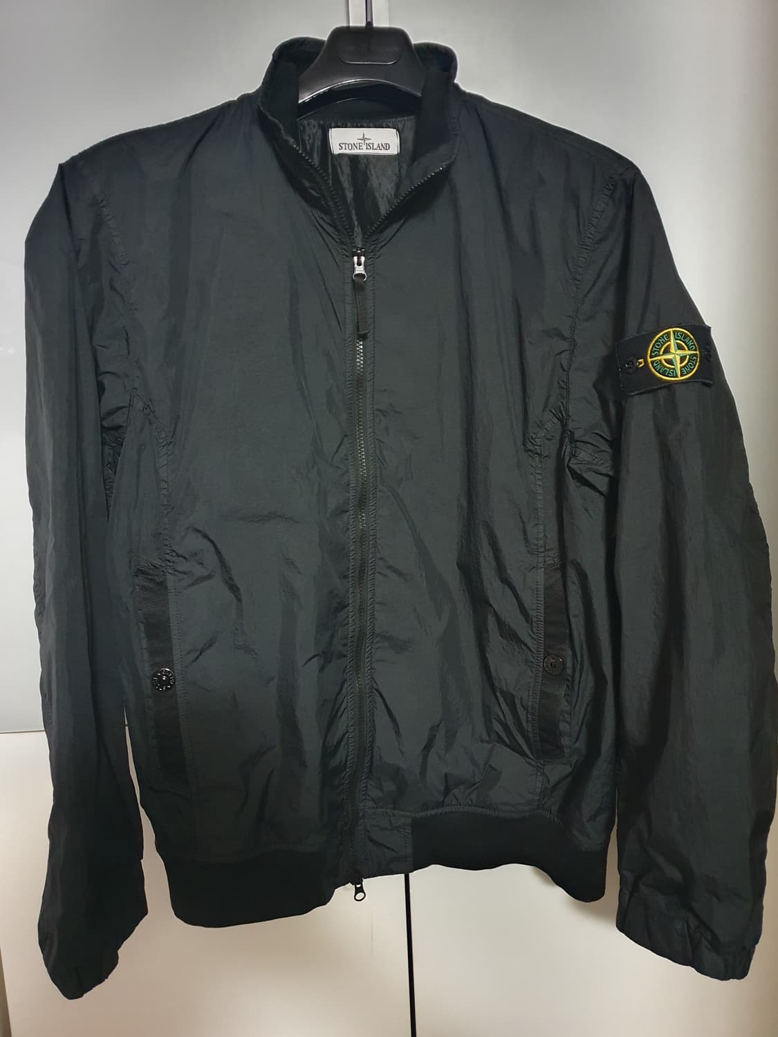 스톤아일랜드25ss크링클랩스 바람막이 자켓 상품이미지1