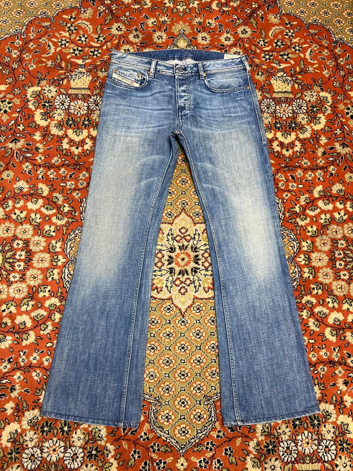 [30] 디젤 자탄 부츠컷 플레어 데님 팬츠 상품이미지1