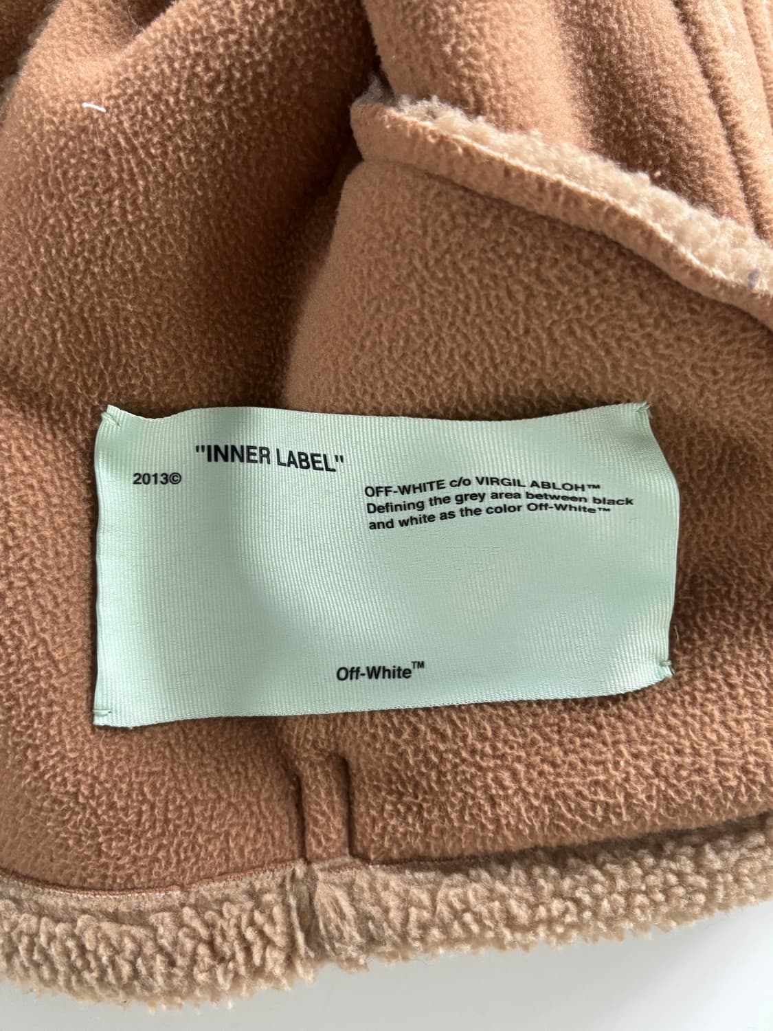 Off-White 오프화이트 베어 시어링 트랙자켓 상품이미지8