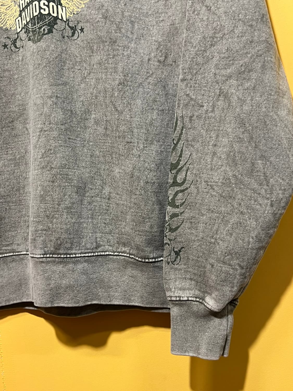 [M] 할리데이비슨 V 노치 윙 그래픽 맨투맨 플레임 상품이미지5