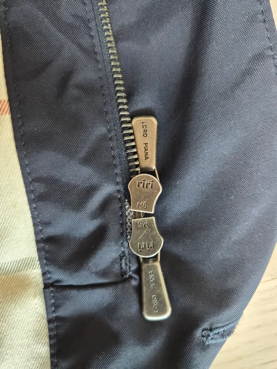 로로피아나 로드스터 자켓 상품이미지9