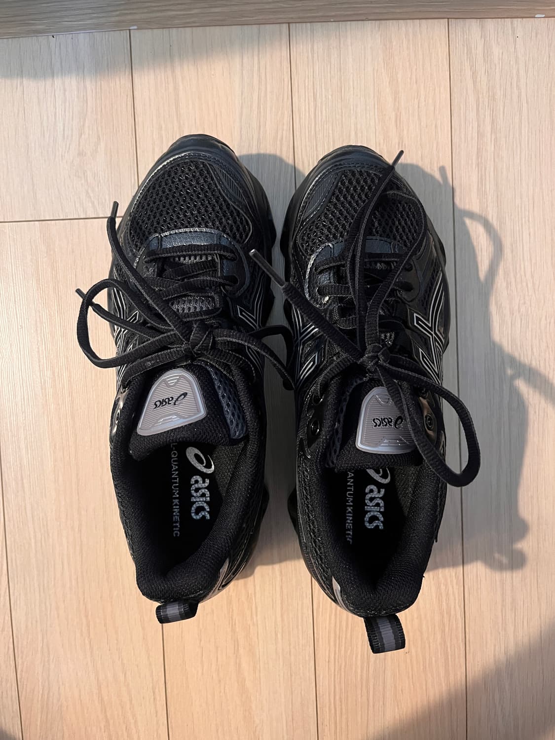 (235)아식스 젤 퀸텀 키네틱 그래파이트 그레이 블랙 상품이미지3