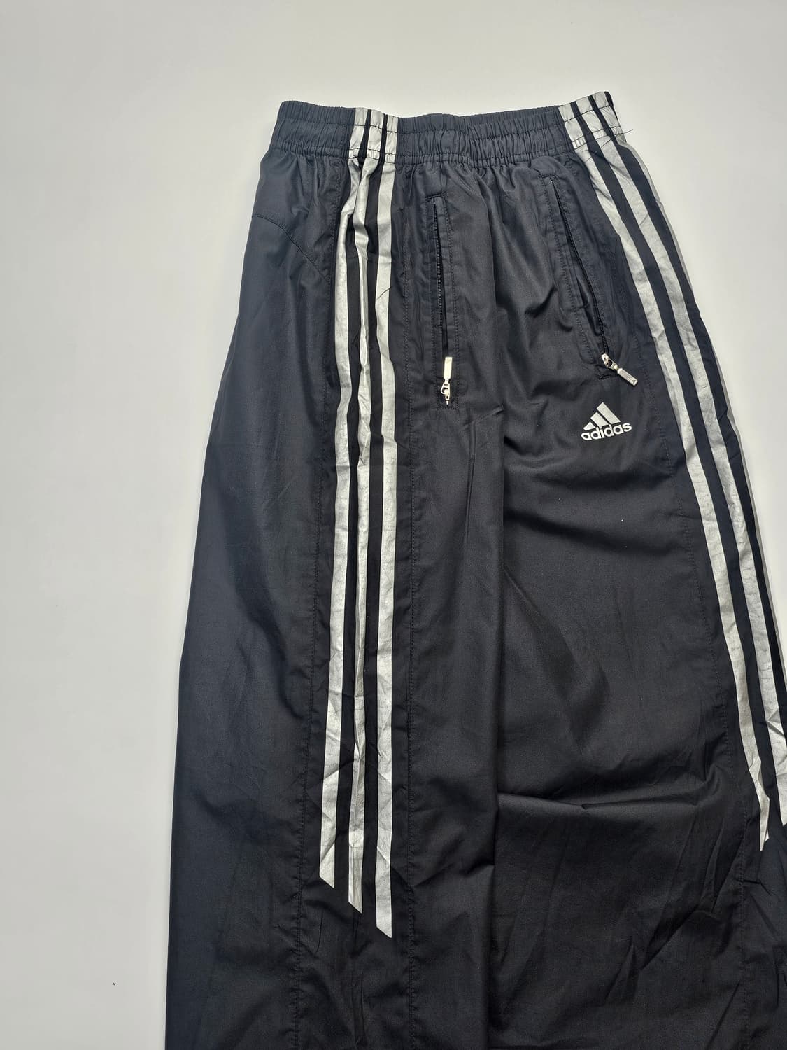 아디다스 삼선 블랙x실버 트랙팬츠 바람막이 와이드 바지 상품이미지4