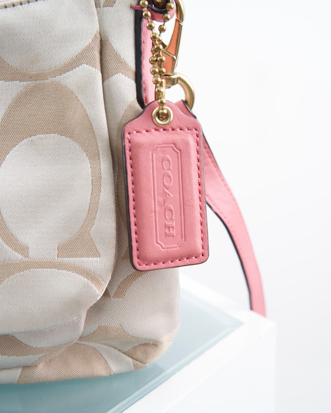 Coach 시그니처 크리스틴 체인 숄더백 상품이미지5