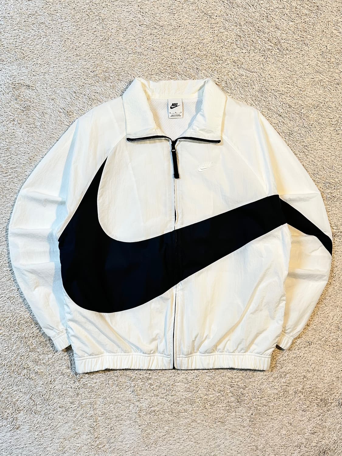 나이키 NIKE 신형 빅스우시 우븐 바람막이 자켓 화이트 상품이미지1