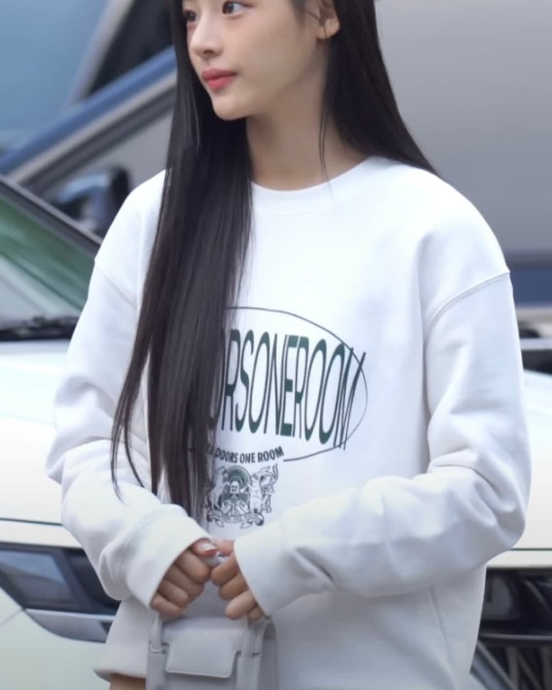 [뉴진스 민지 착용] 파인드카푸어 미니백 상품이미지3