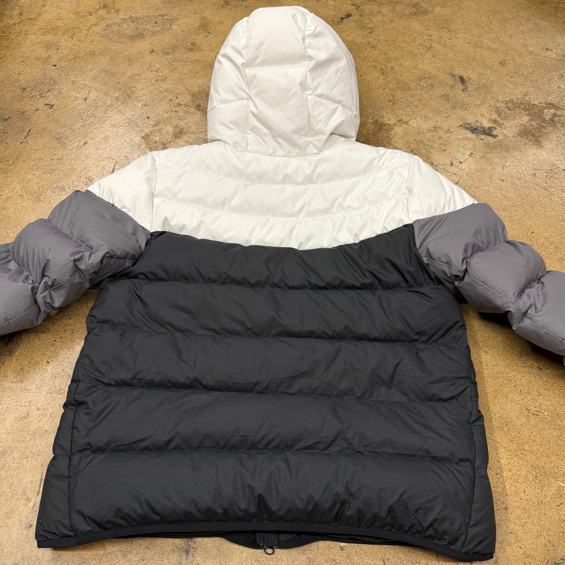 [정품/XL] 나이키 패딩 자켓 화이트 블랙 그레이 b10 상품이미지4