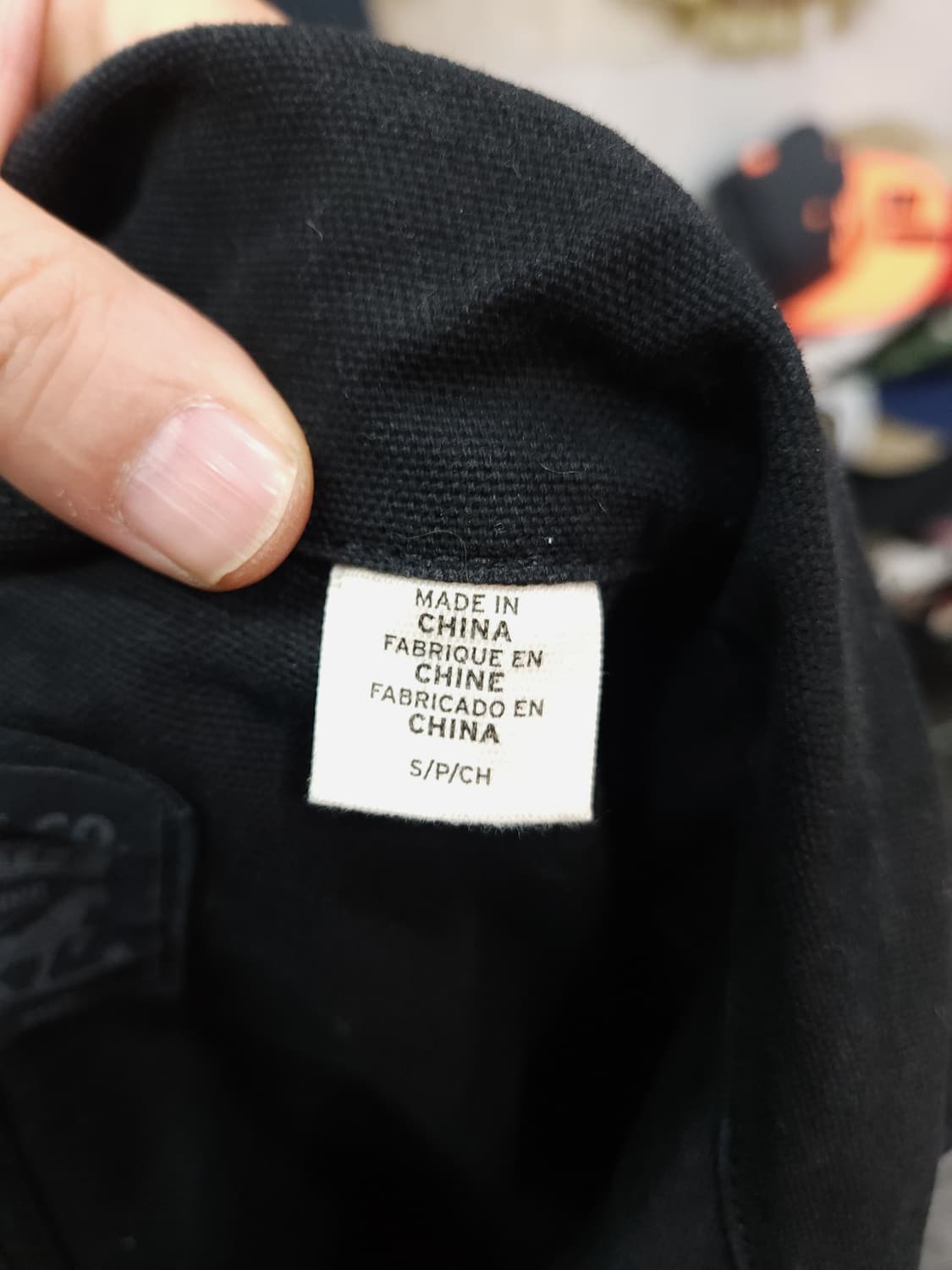 리바이스 블랙 데님 커버롤

 상품이미지5