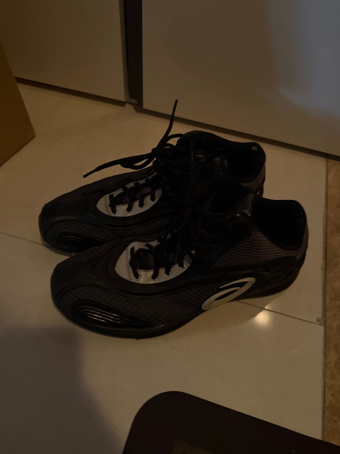 아식스 젤소켓 블랙 285 상품이미지1