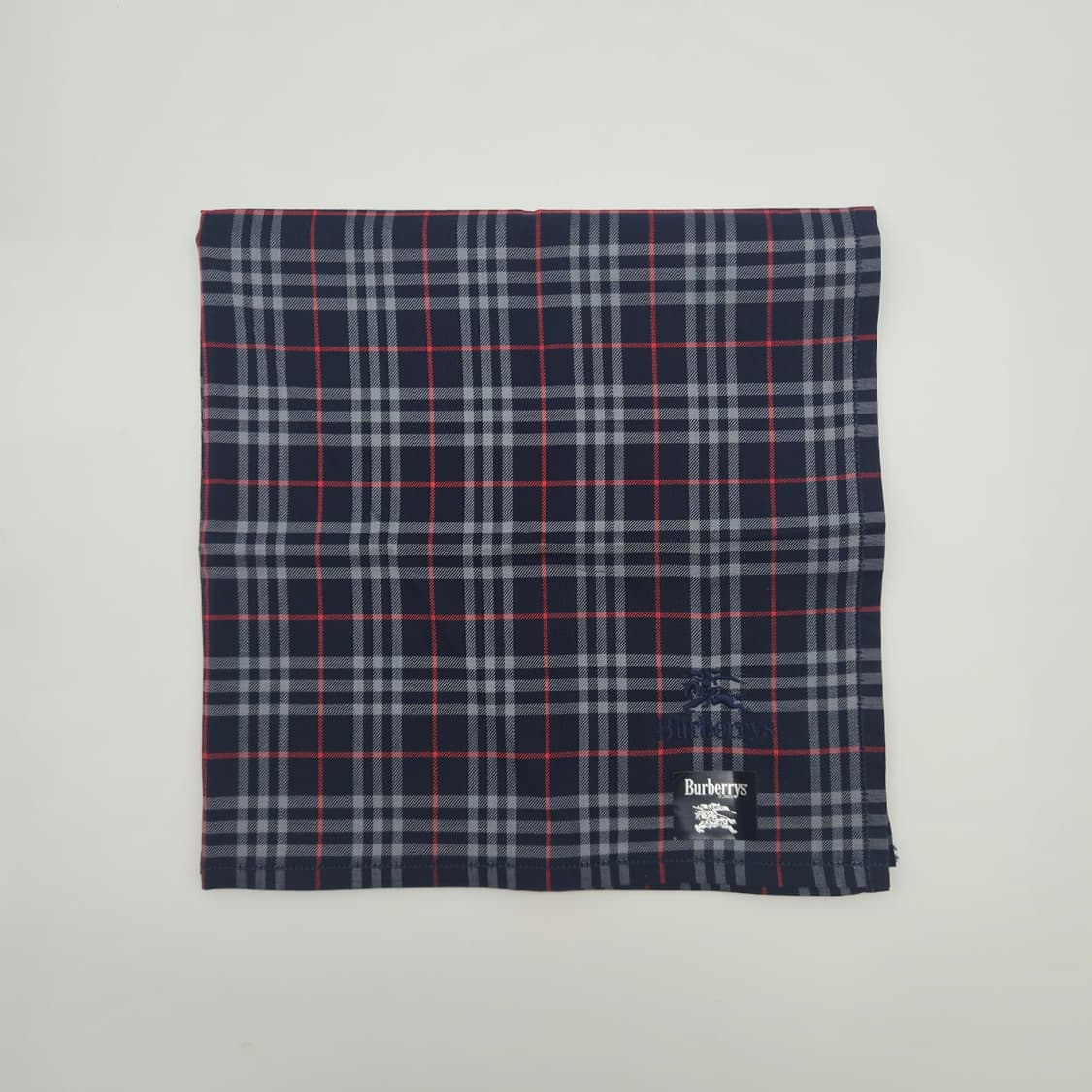 BURBERRYS 버버리즈 손수건 스카프 [BF9688-0704-01] 상품이미지3