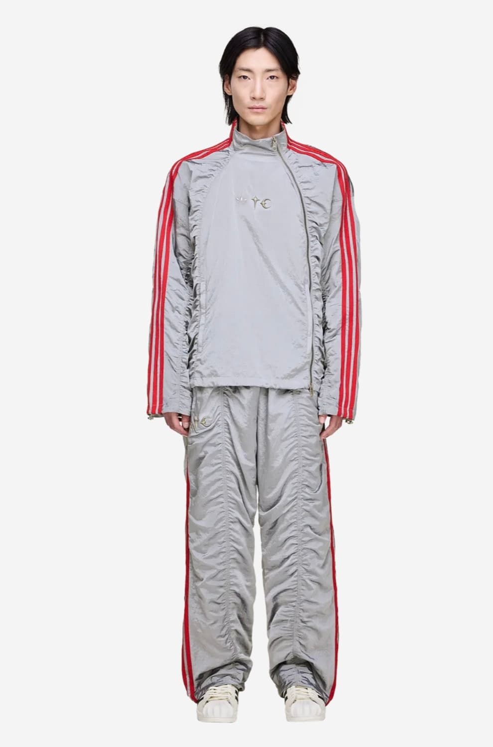 M) 떠그 클럽 X 아디다스 우븐 트랙 팬츠 리넨 오닉스 실버 메탈릭 상품이미지3