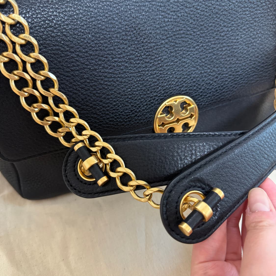 정품 토리버치 첼시 플랩 숄더백 상품이미지3