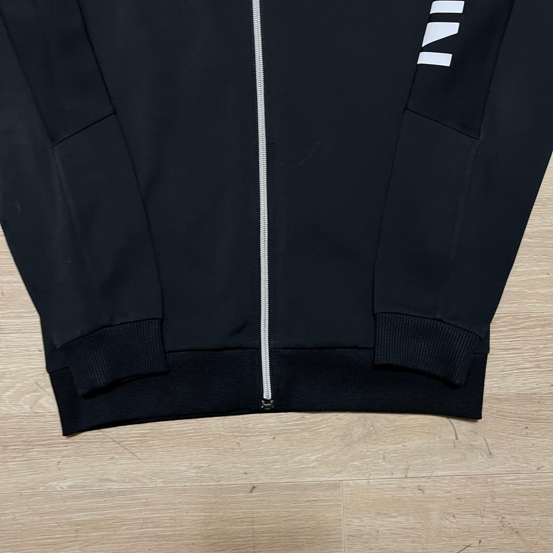 노스페이스 키즈 암레터링 져지 트랙탑 자켓 [블랙] 150(10-11세) 상품이미지3