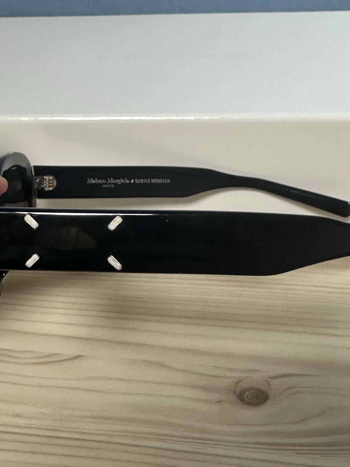 젠틀몬스터 마르지엘라 MM004 블랙 상품이미지2