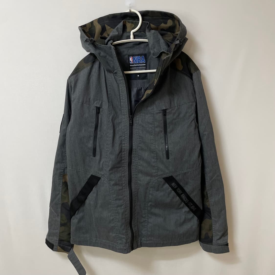 [ M ] NBA 뉴욕 닉스 카모 바람막이 상품이미지1