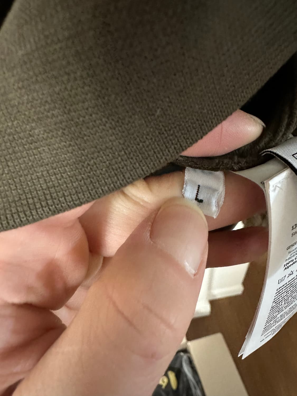 cp컴퍼니 맨투맨L 상품이미지4