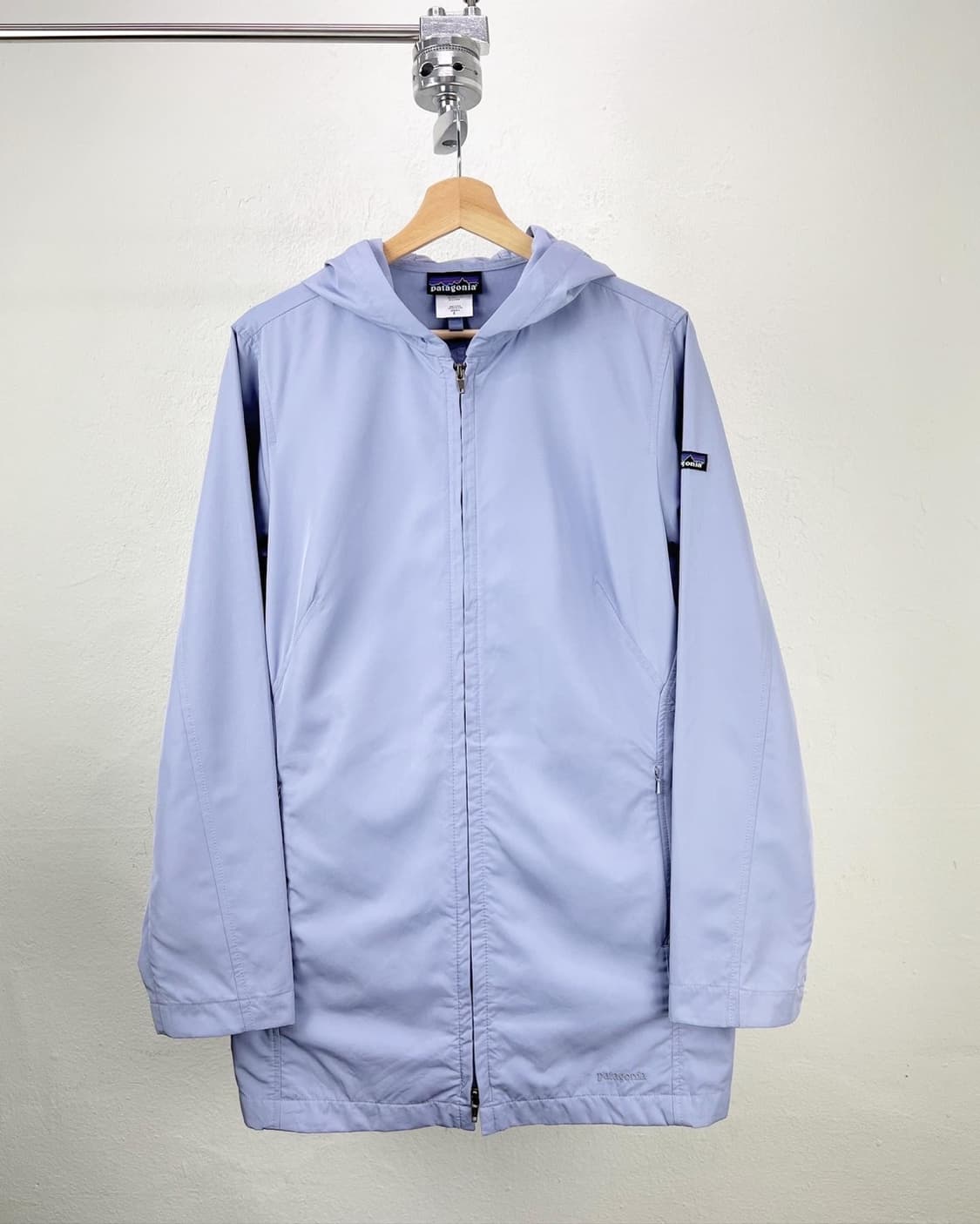 파타고니아 라벤더 로고 폴리 롱 후드자켓 상품이미지1
