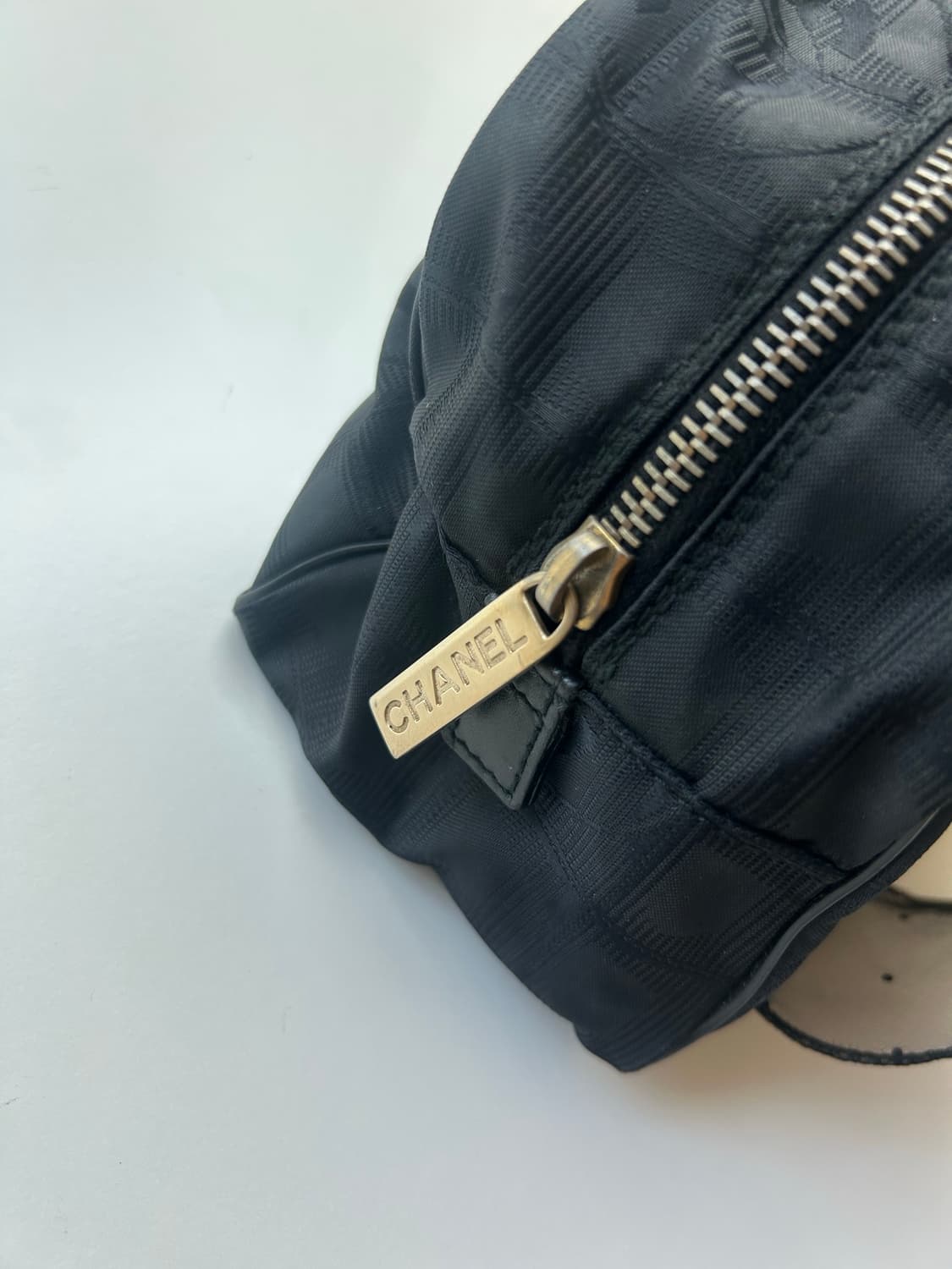 데일리🖤)) 샤넬 정품 빈티지 뉴트래블라인 보스턴 블랙 숄더백 상품이미지3