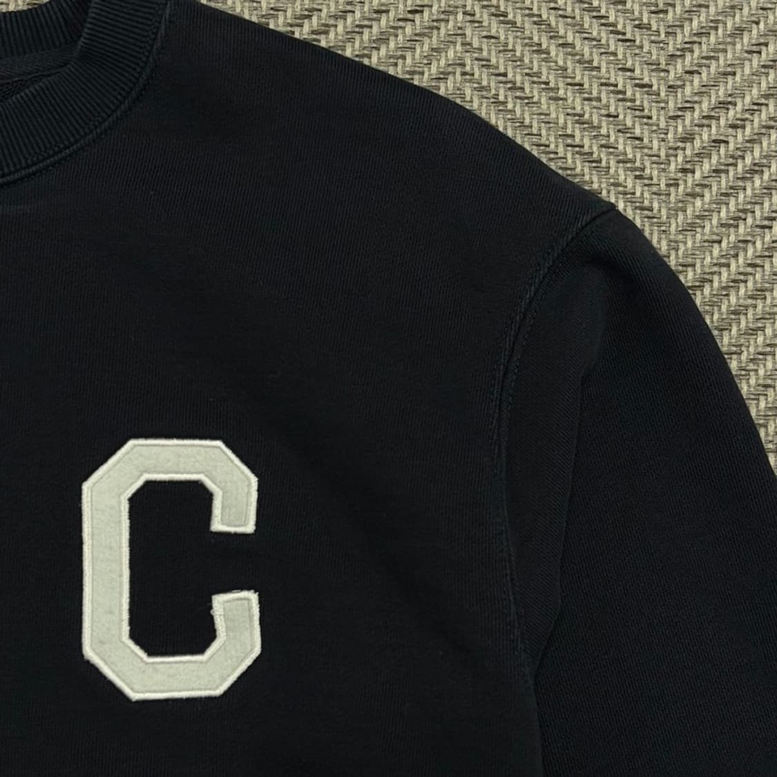 커버낫 배이직 로고 맨투맨 v3041 상품이미지5