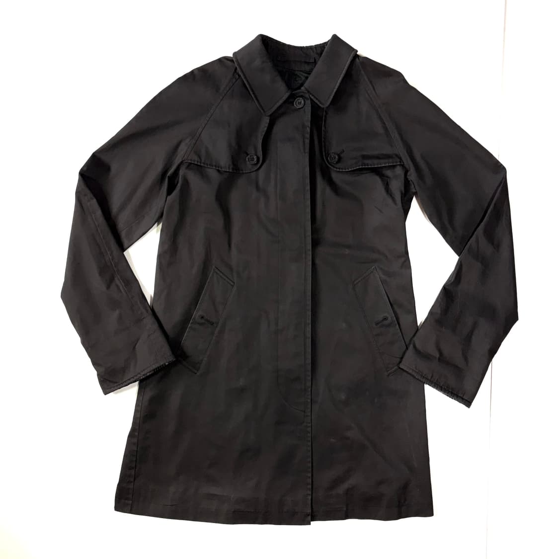 버버리 블랙 싱글 버튼 트렌치코트 상품이미지1