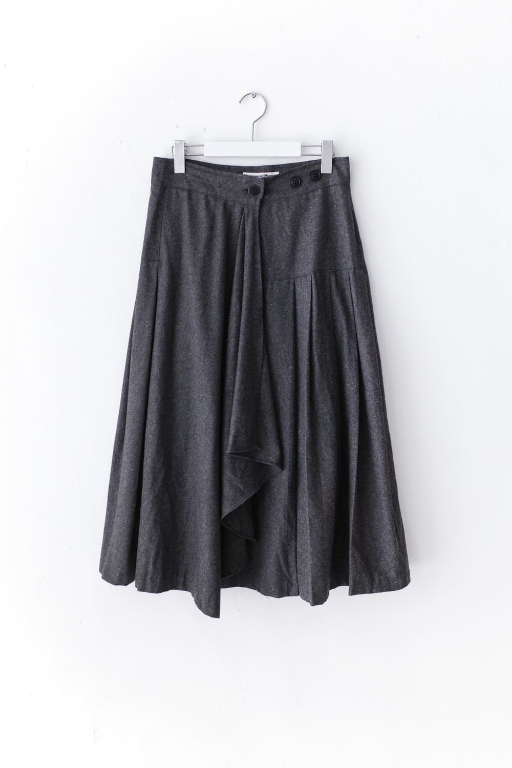 unanswered mystery) flared pleats skirt 상품이미지1