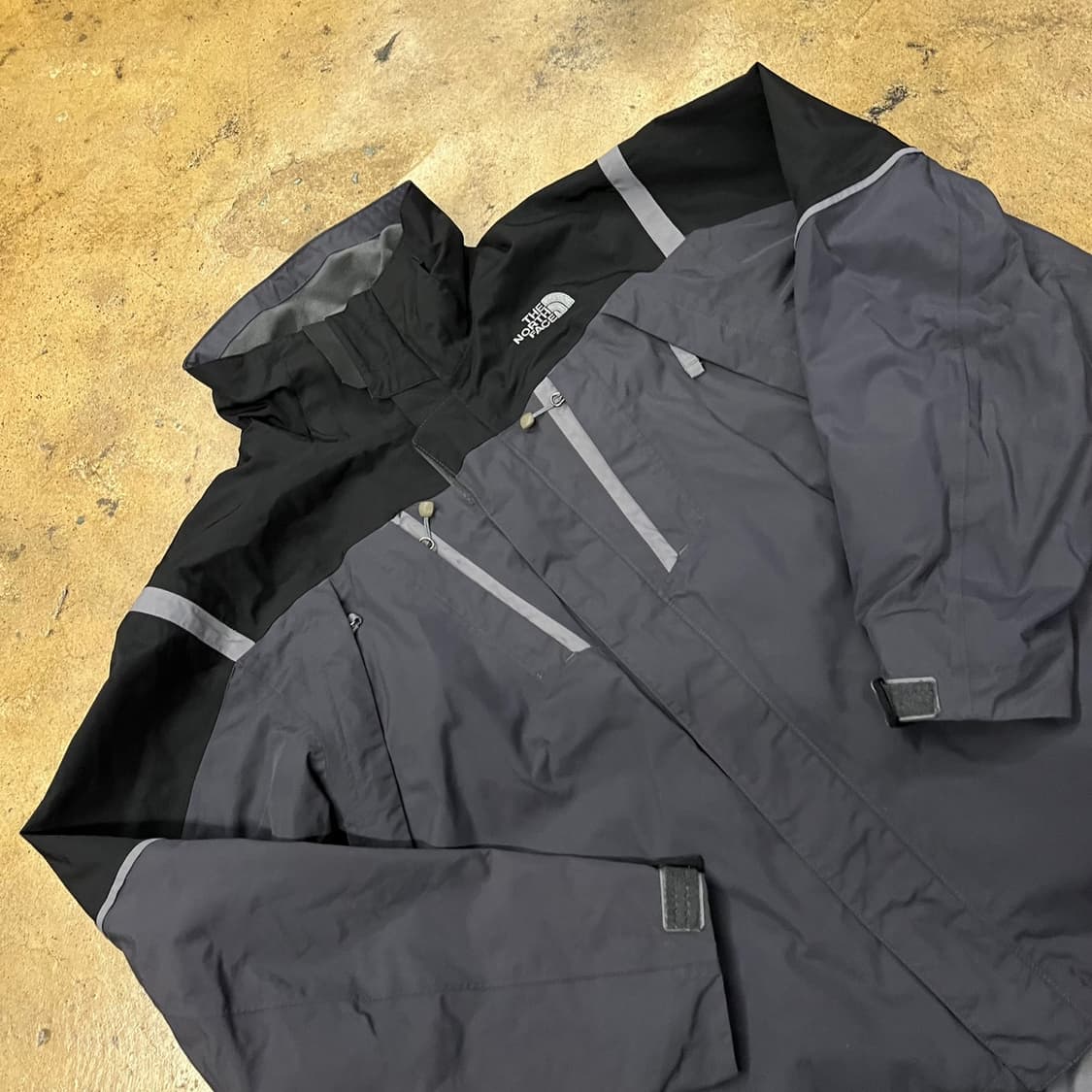 [정품/M] 노스페이스 바람막이 블랙 그레이 b14 상품이미지1