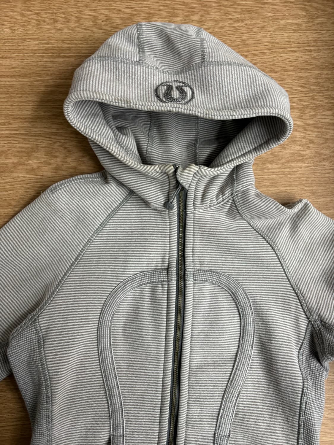 룰루레몬 단가라 워머 후디 상품이미지2