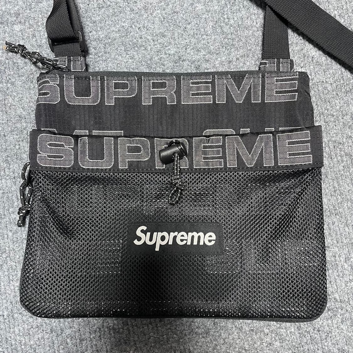 슈프림 사이드백 (크로스백) 상품이미지3
