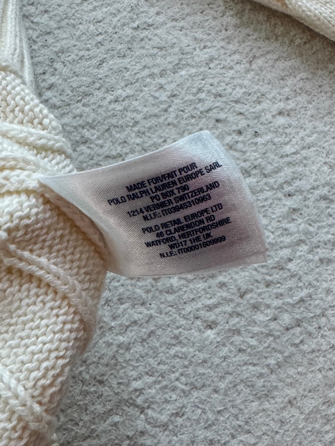 폴로 크림 케이블 니트 상품이미지5