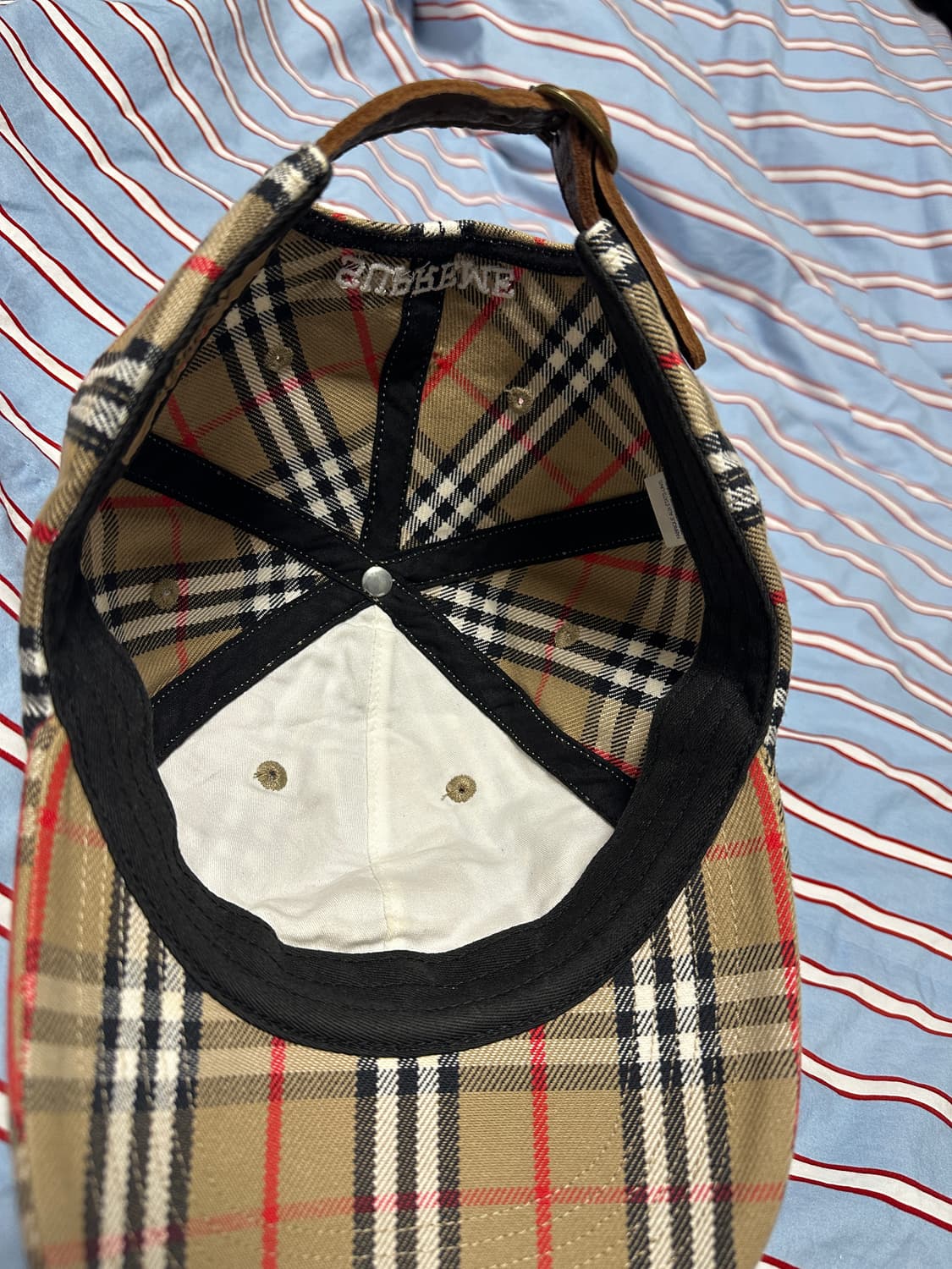 슈프림 버버리 캡 베이지 상품이미지3