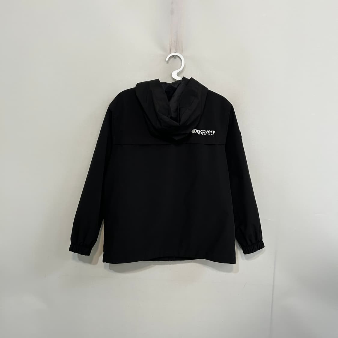 디스커버리 23SS 키즈 바람막이 150 블랙 상품이미지3